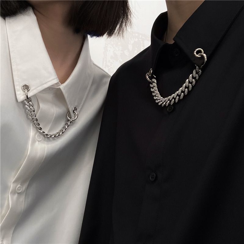 Shineon Studio - Effen overhemd met elleboogmouwen en ketting