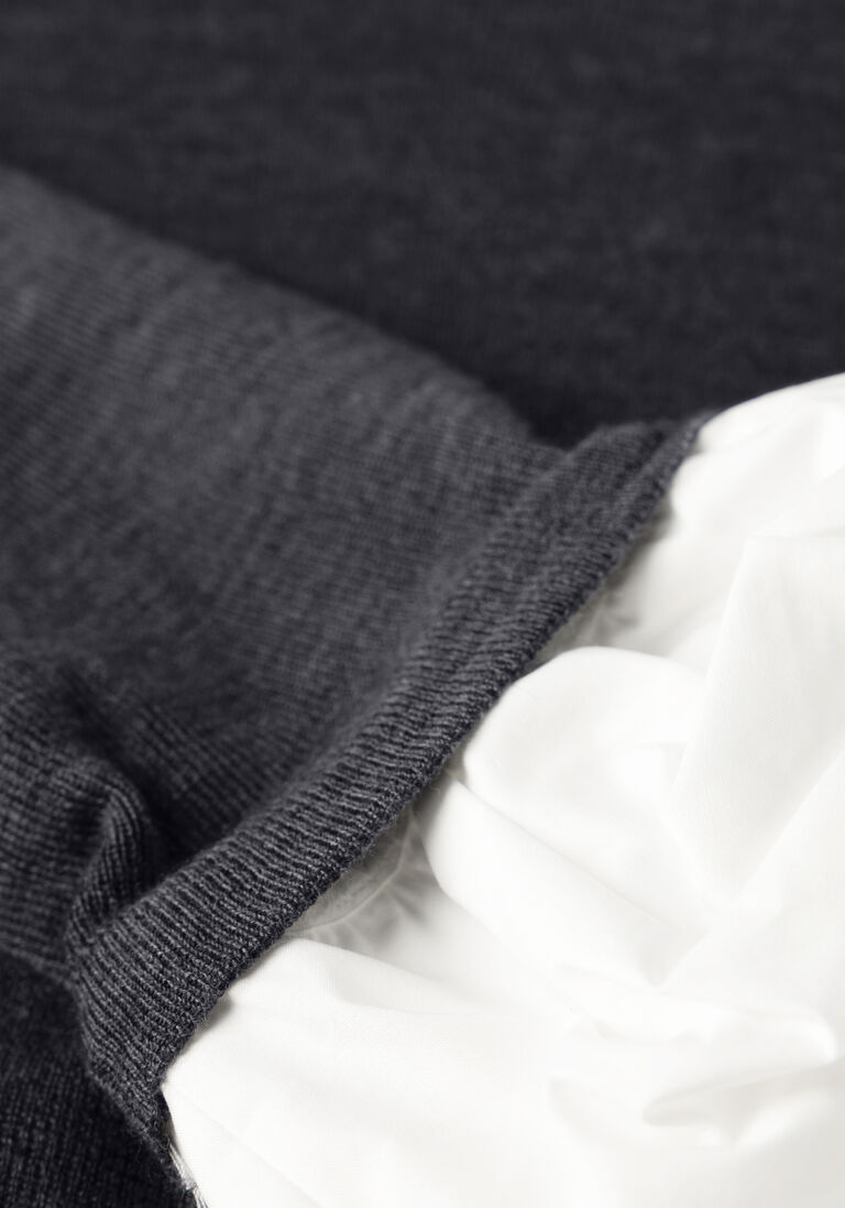 donkergrijze dorothee schumacher trui chic merino pullover