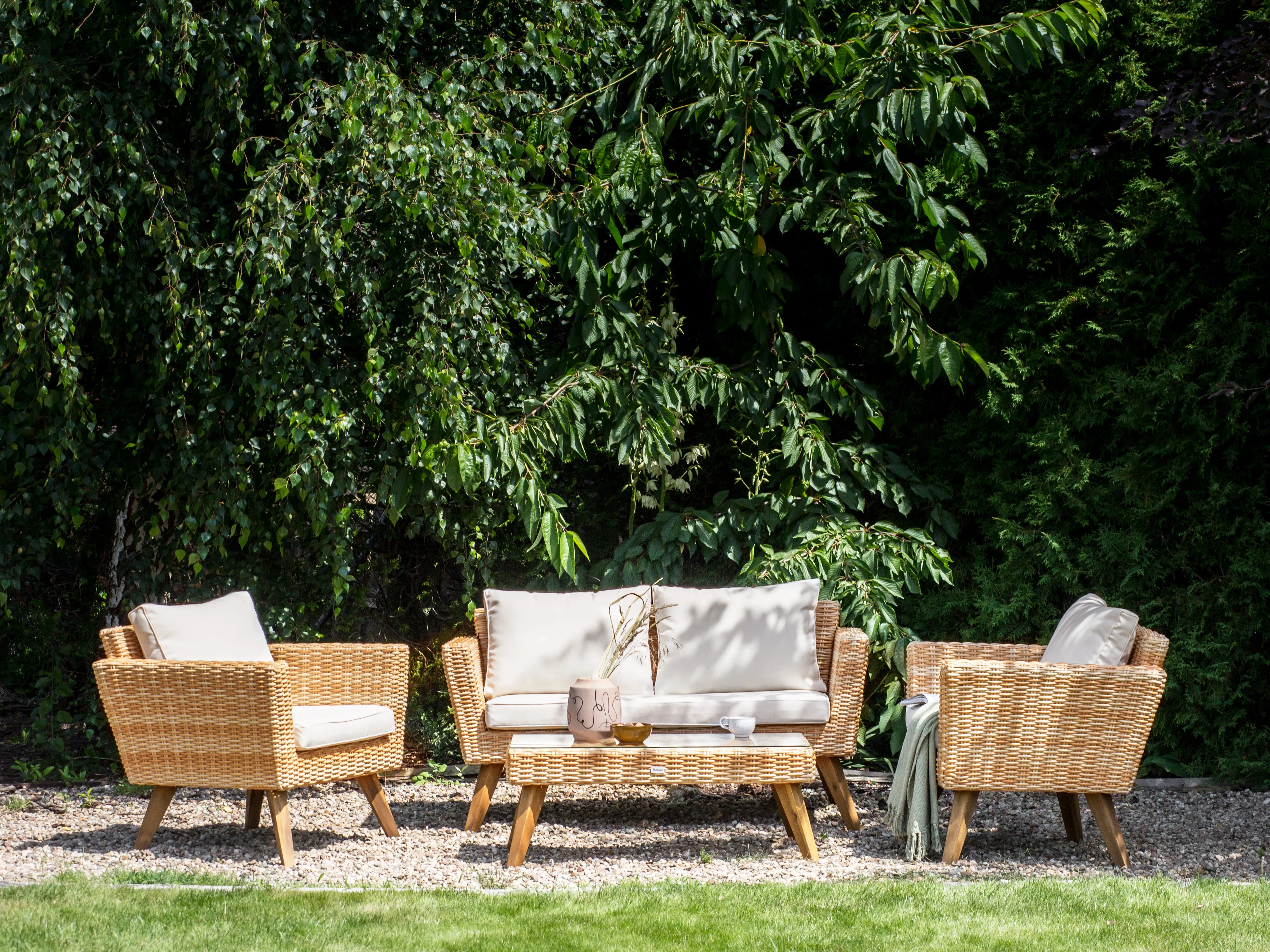Loungeset met tafel 4-zits VITTORIA PE rotan Gebroken wit
