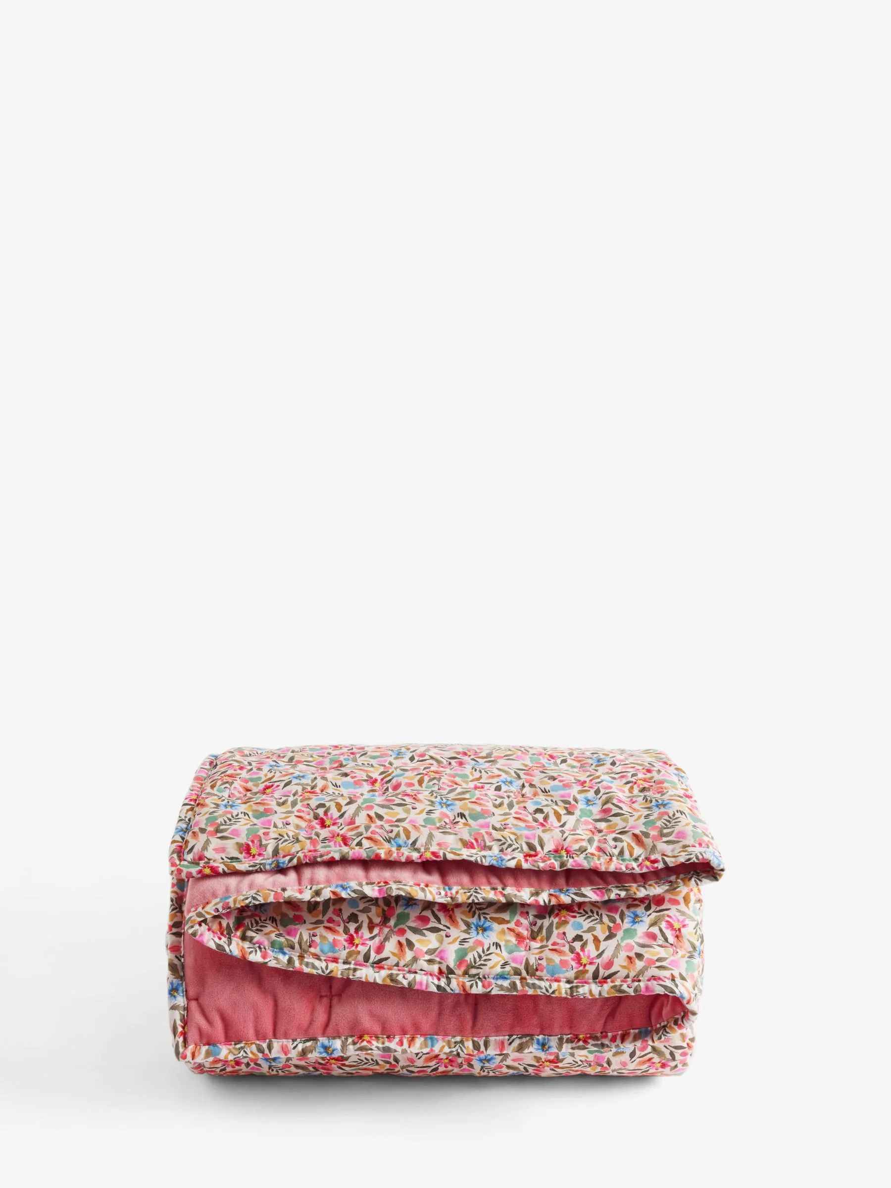 Ditsy Floral Bedspread