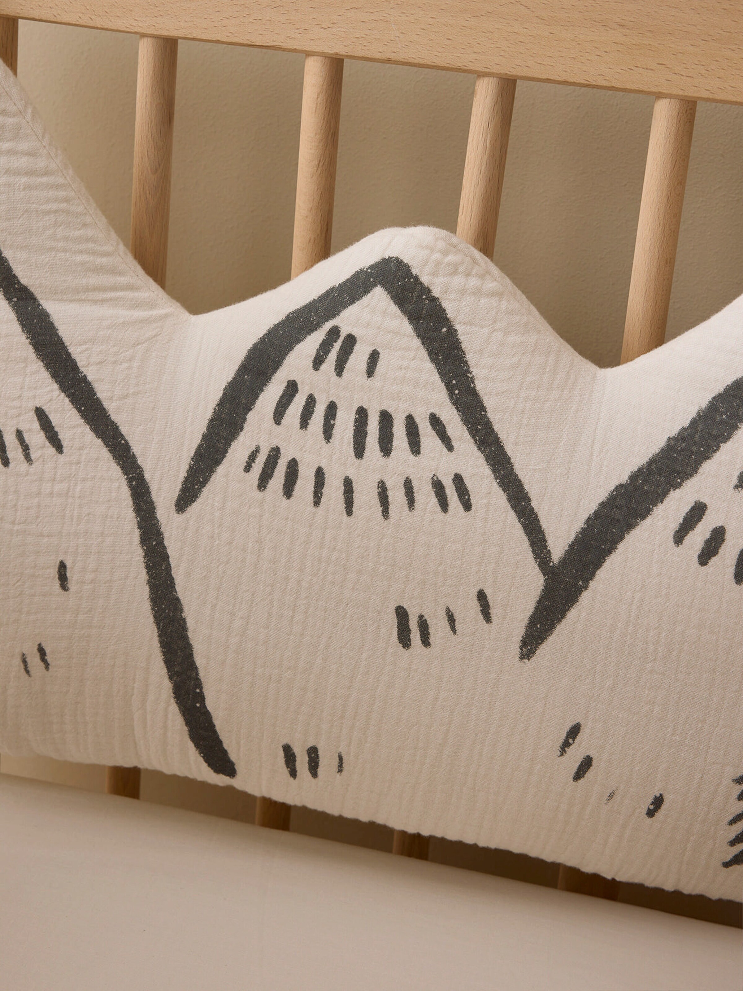 Vertbaudet Baby Bettumrandung/Laufgitterpolster HYGGE beige bedruckt