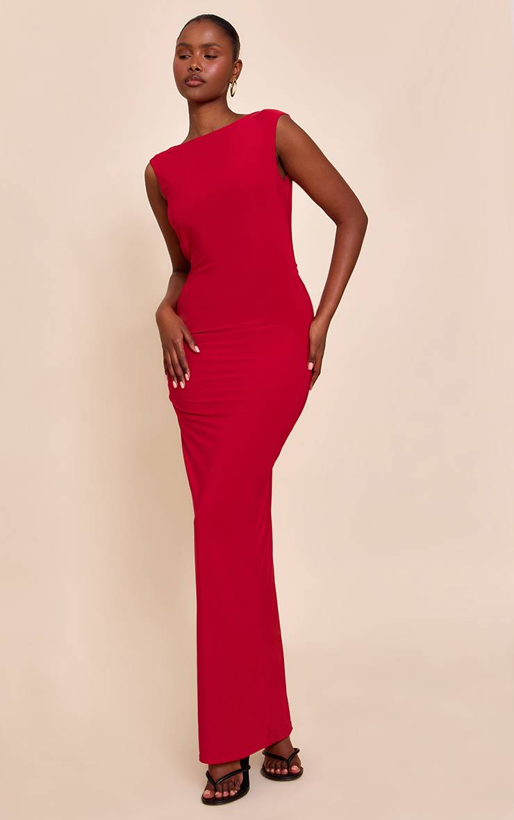 Rouge Robe Longue Moulante À Double Couche En Tissu Slinky Avec Dos Échancré Et Détails De Finition