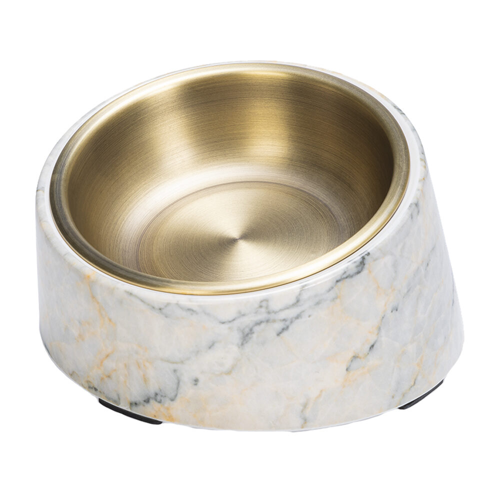Designed by Lotte Kattenvoerbak Vita