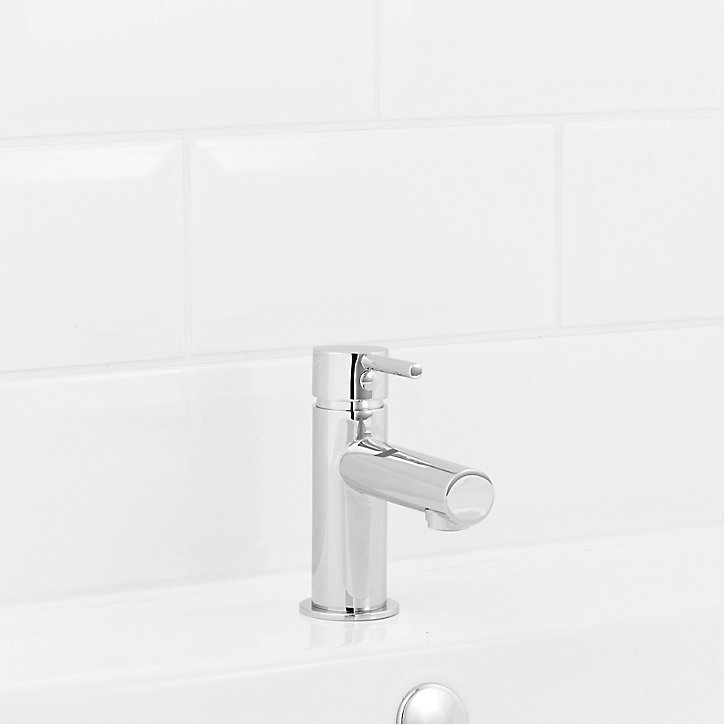Robinet de lave-mains eau froide GoodHome Lazu