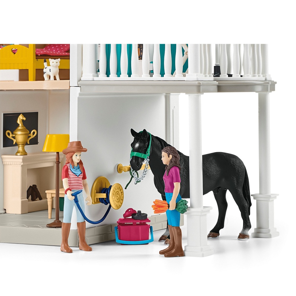 Schleich Horse Club Lakeside Country House and Stable 42551