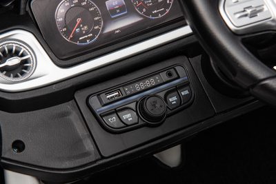 Mercedes Benz AMG G63 Elbil, Hvit
