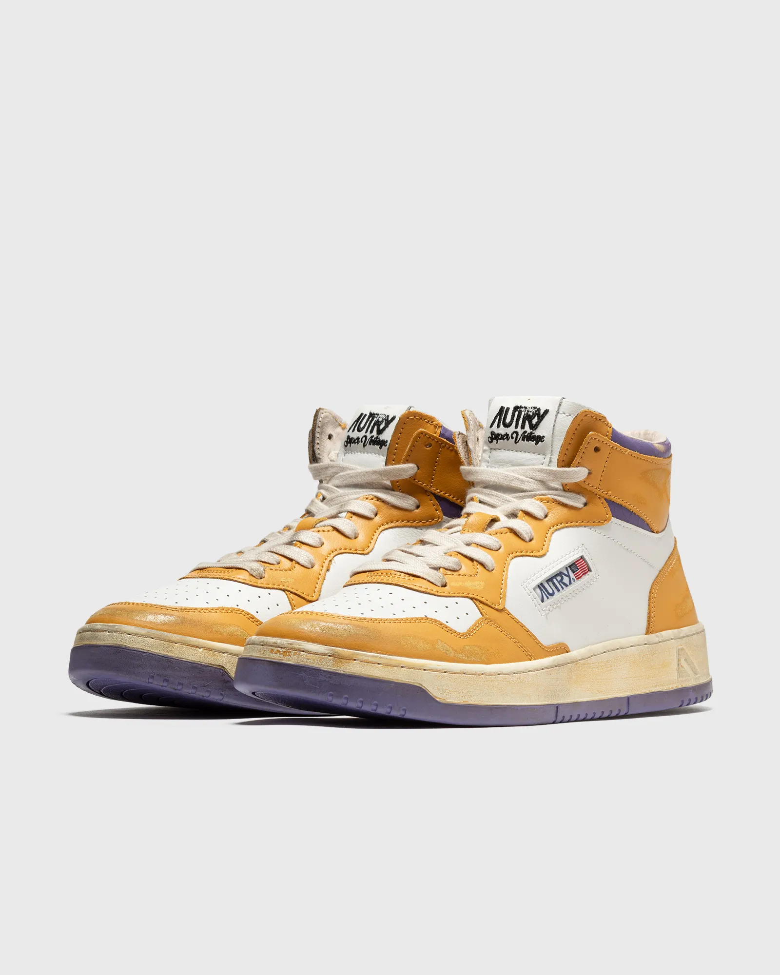 Autry Action Shoes SUP VINT MID MAN