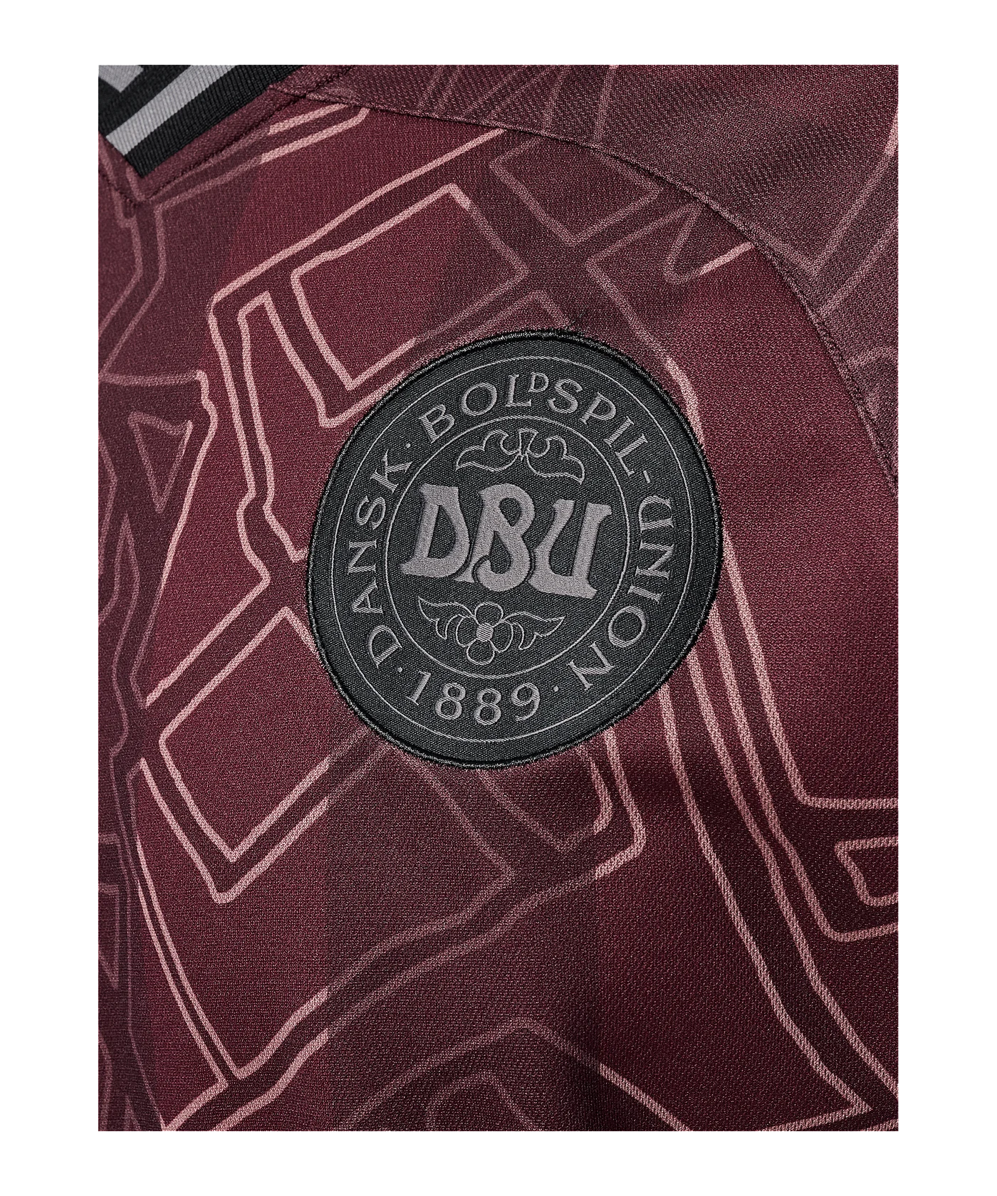 Hummel Dänemark x Halo Trikot 2024 Blau F8186