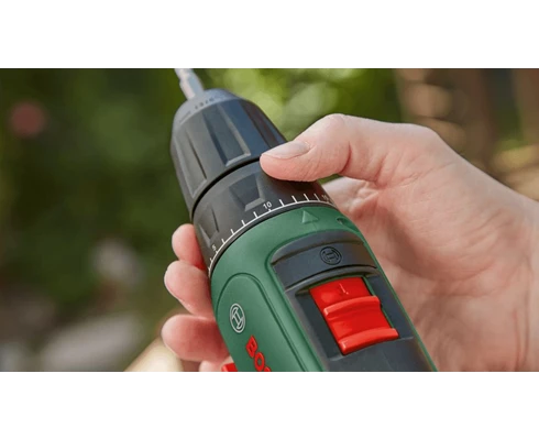 Bosch UniversalDrill 18 V Solo