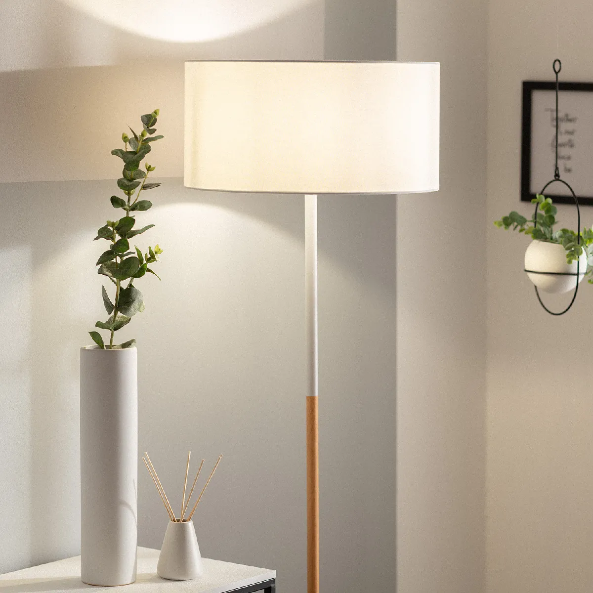 Ledkia Silinda Lampadaire WiFi - Blanc