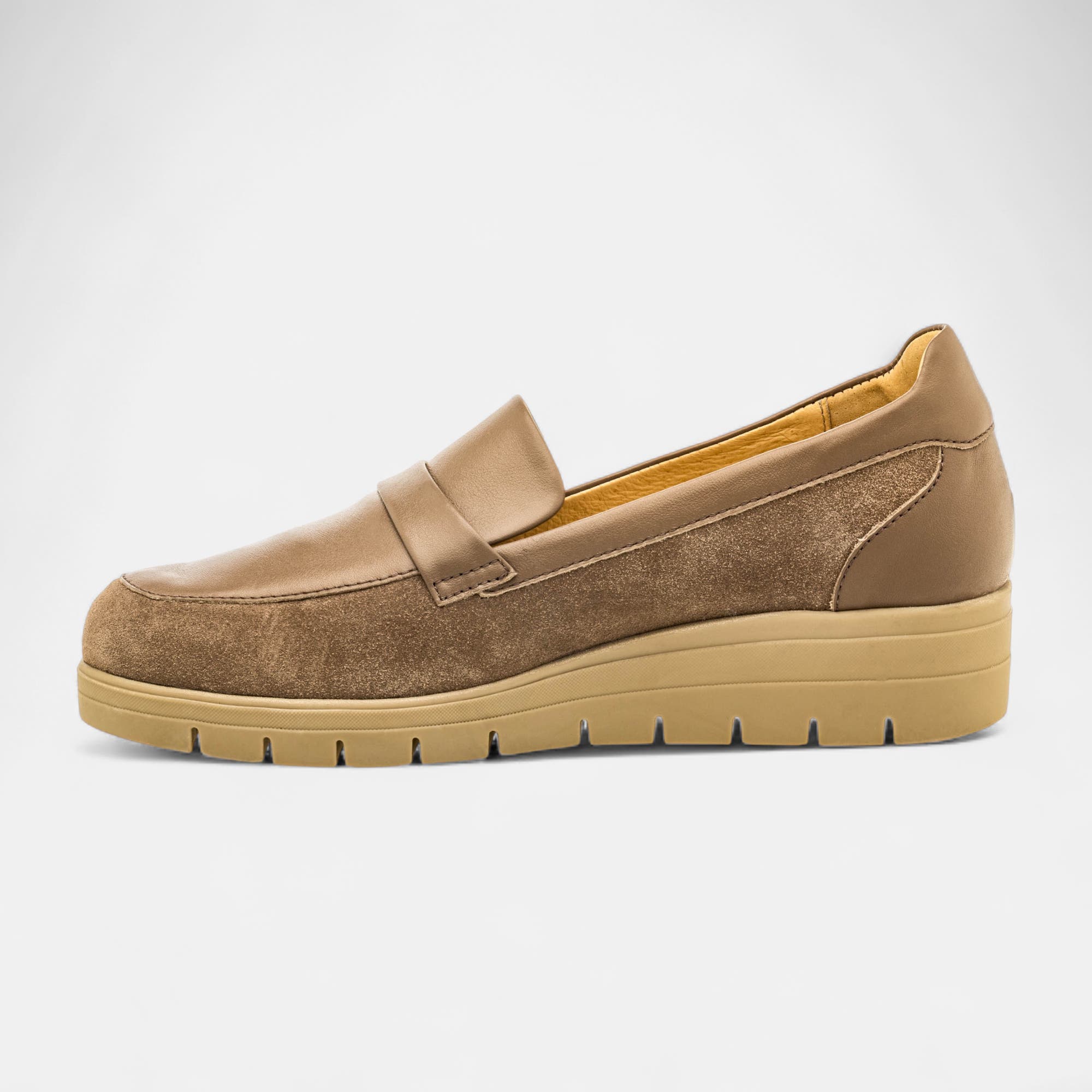 Mocassins Femme en cuir taupe