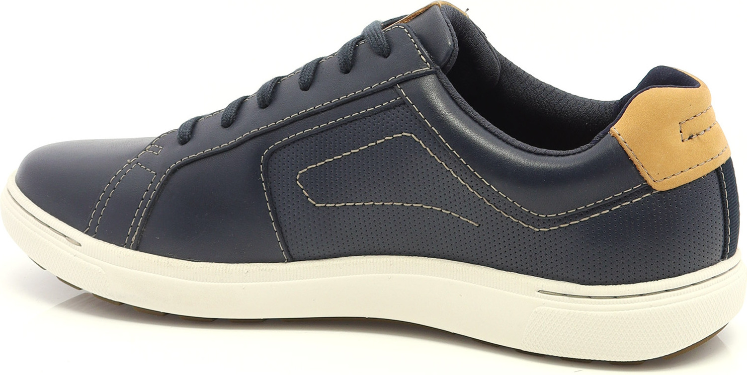 81227 CLARKS