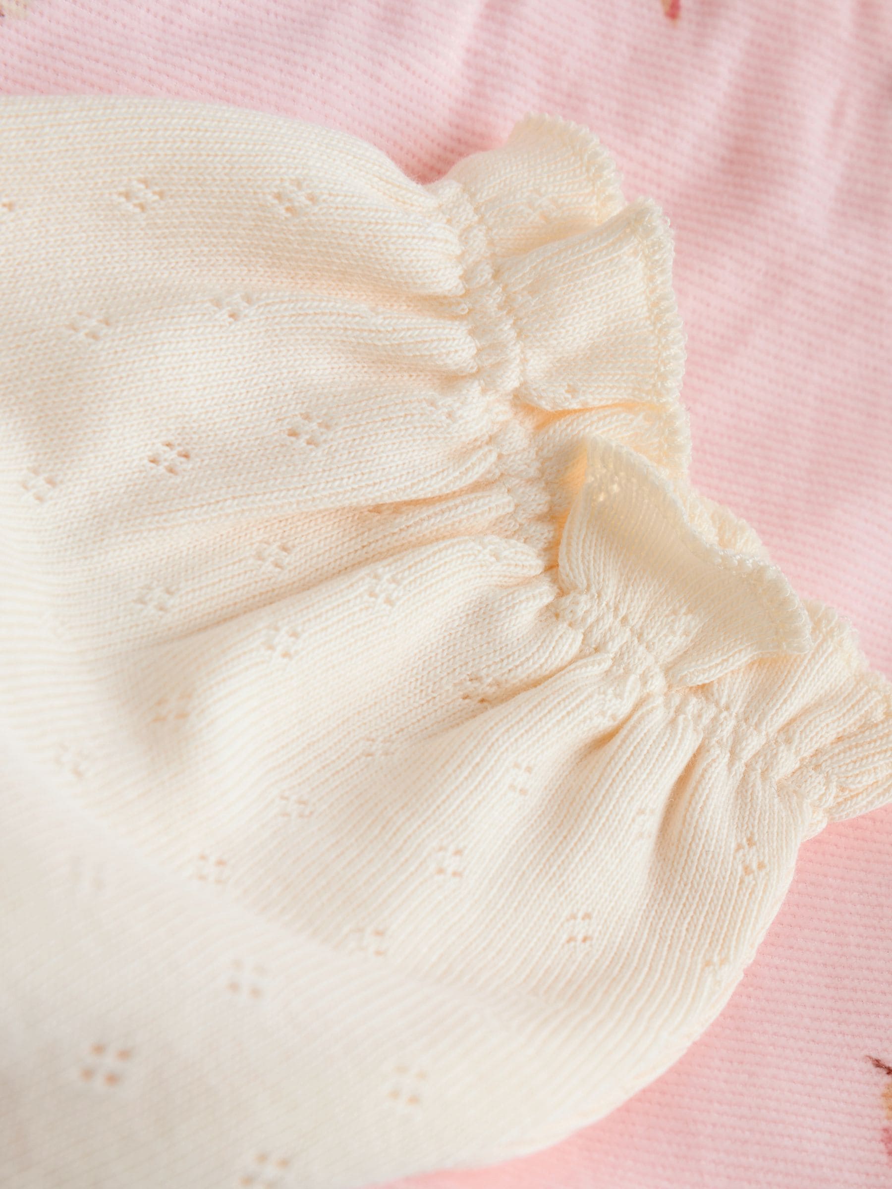 Lichtroze met fijne print - Baby Print Bodysuit met Lange mouwen en Corduroy bretelbroeken Set 2 Pieces (0mnd -2jr)