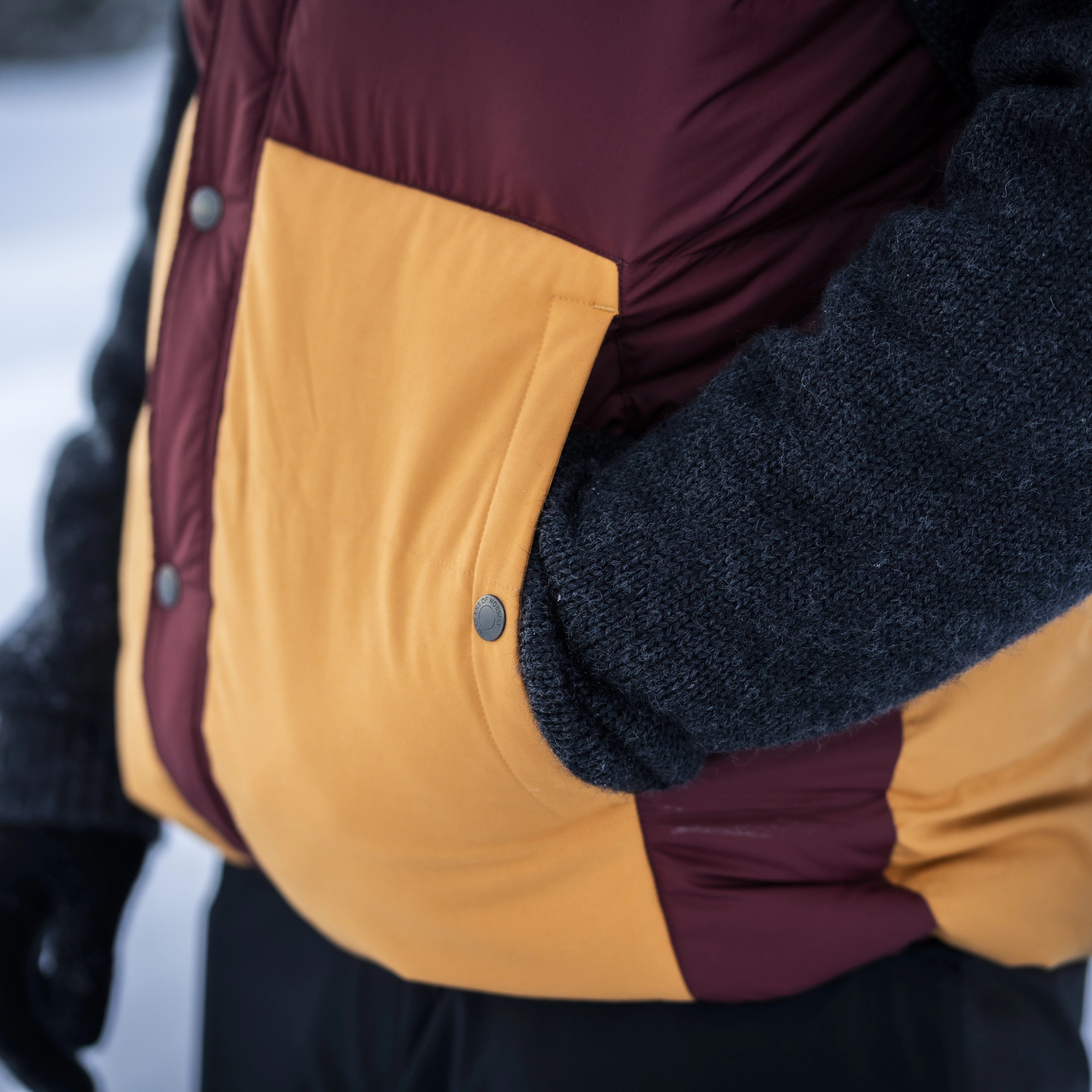 Nordmarka Outdoor Down Vest Men Amarone Red / Golden Field