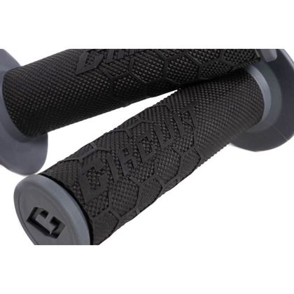 Poignées de guidon Circuit Equipement KIRA LOCK ON Universel - Gris / Noir