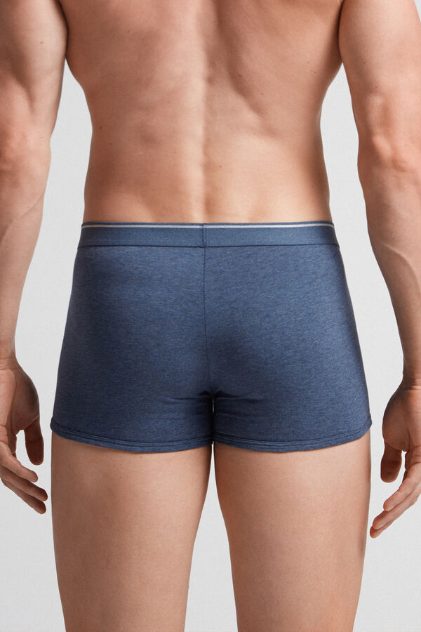 Cuecas boxer em algodão Supima® com elástico visível.