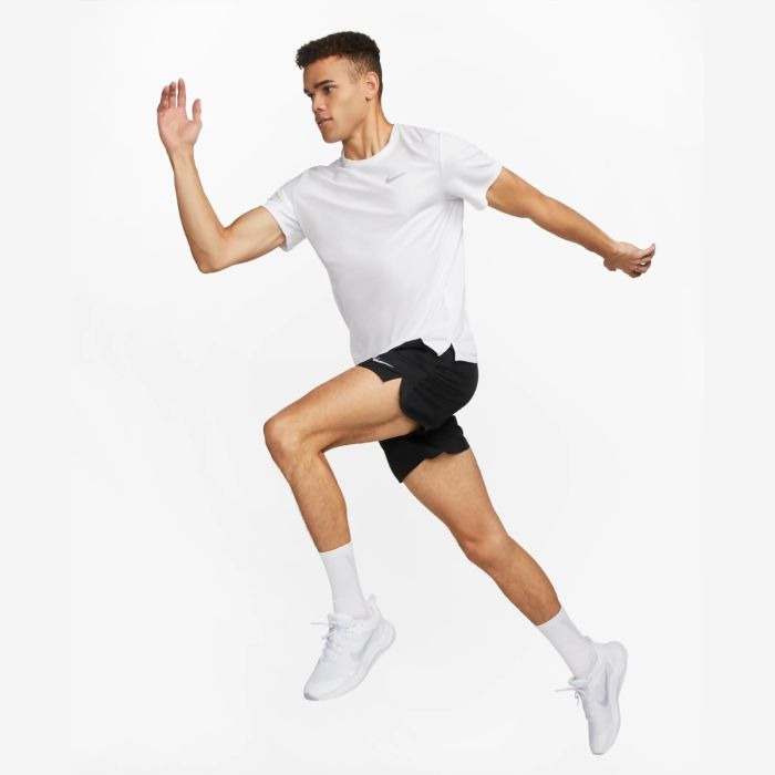 Nike Herre T-shirts Dri-Fit UV Miler Short Sleeve Tee Hvid