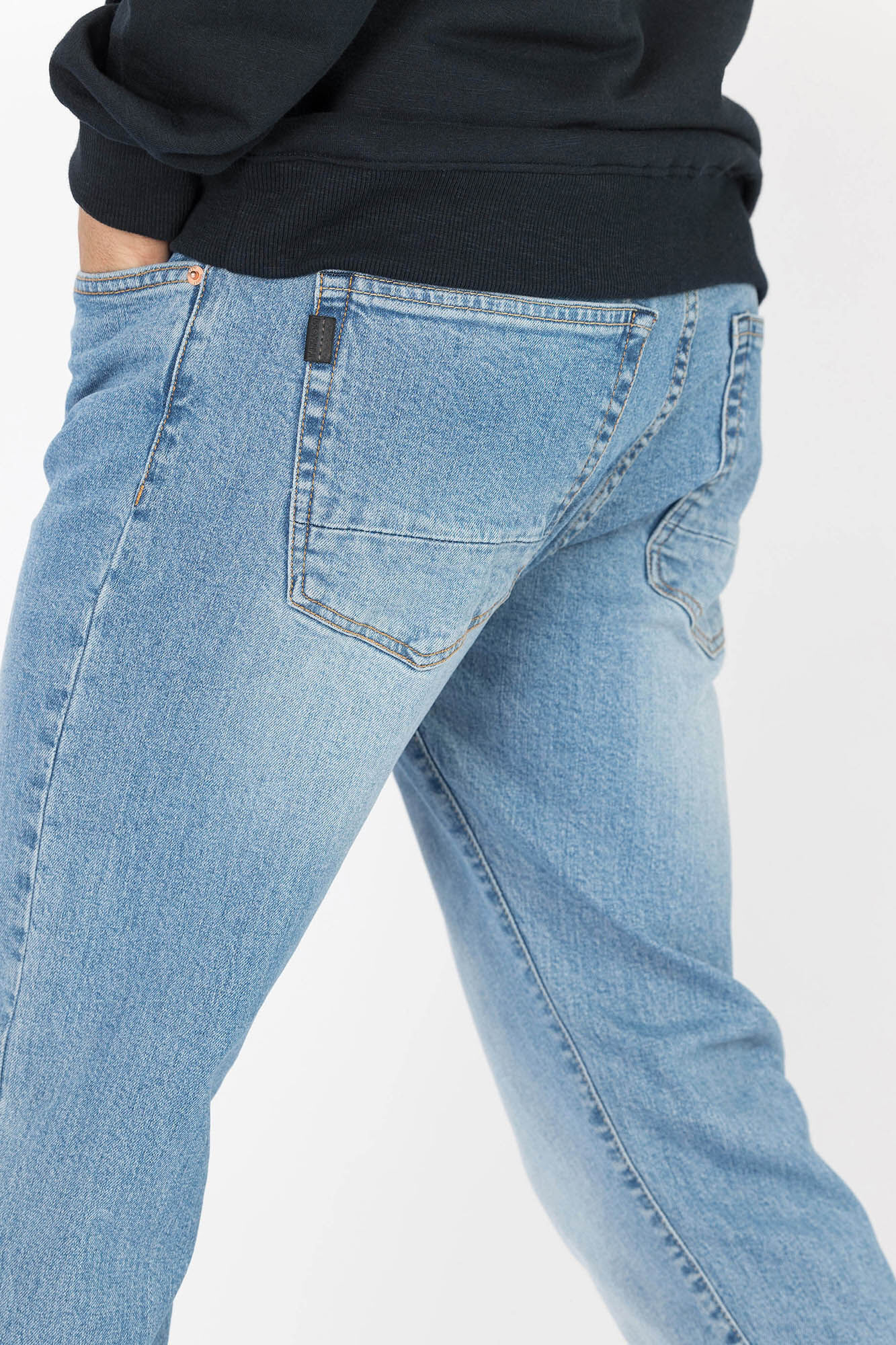 Calça jeans Dylan de corte slim tapered