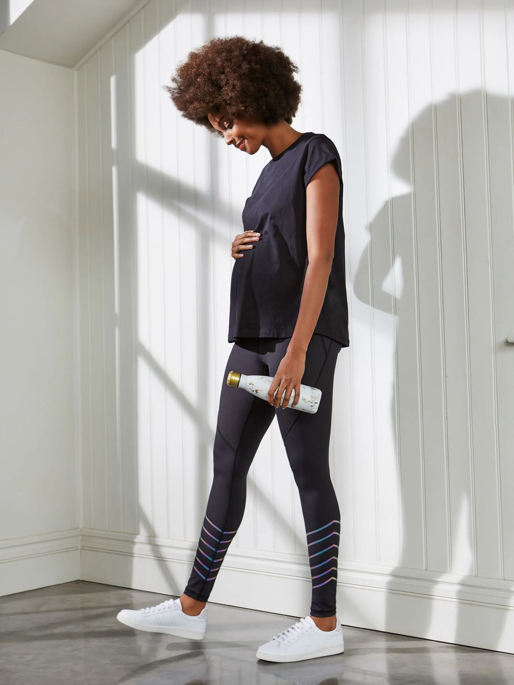 Zwart - Jojo Maman Bébé - Katoenen boyfriend-T-shirt voor zwangerschap