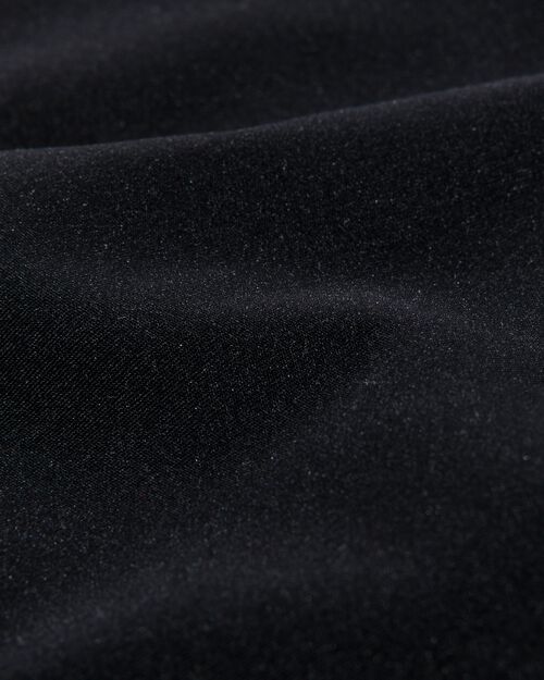 string femme micro en dentelle noir