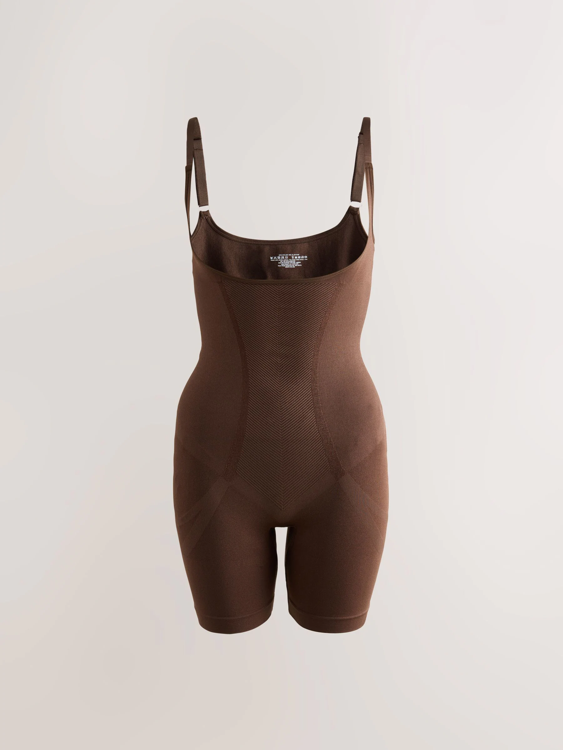 Chocolade nude - Wear Your Own Bra - Body met sterke buikcorrectie