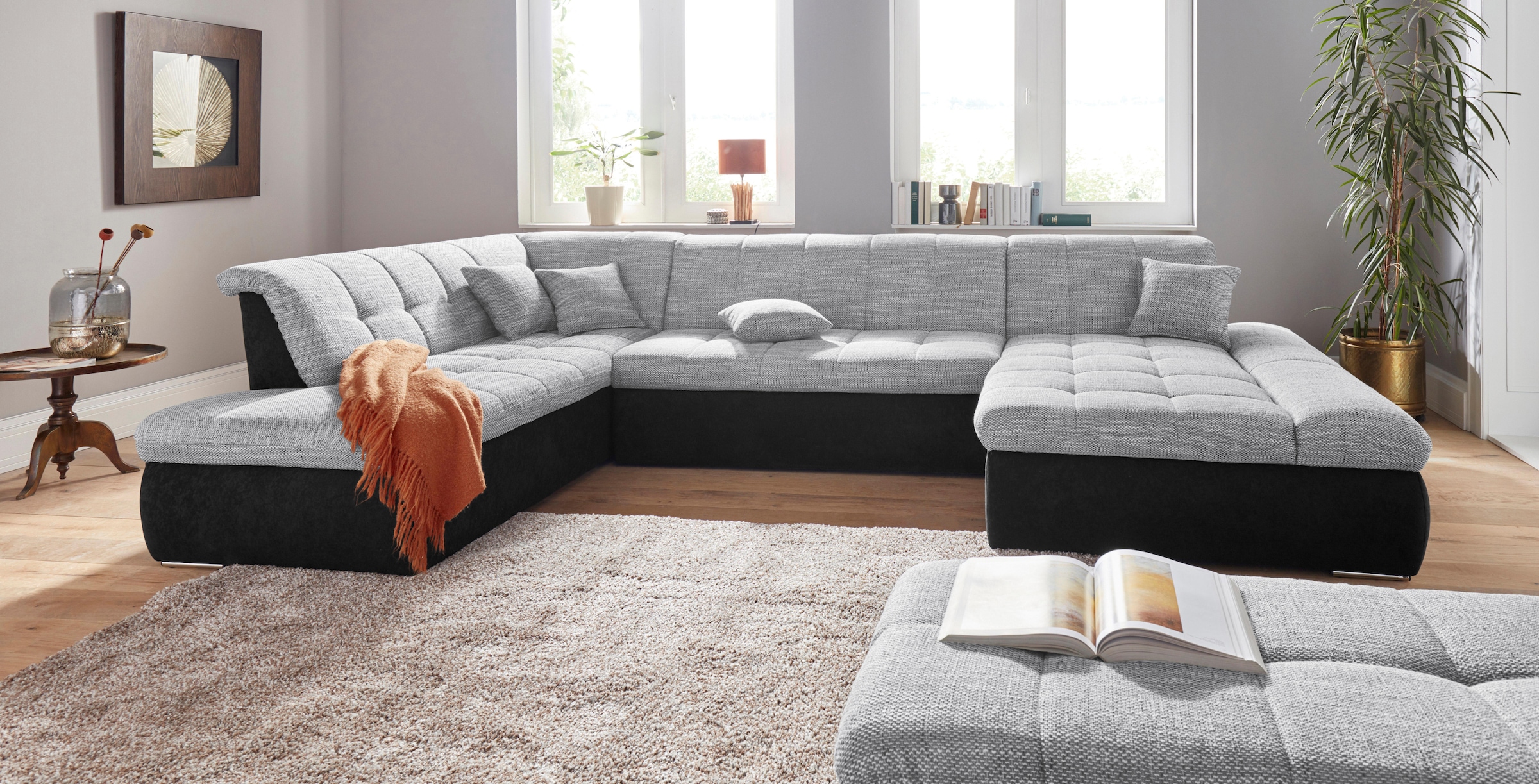 DOMO collection Wohnlandschaft »PB Moric wahlweise mit Bettfunktion und Armteilverstellung   U-Form« XXL-Format B/T/H: 353/216/80 cm, feine Steppung, incl. Zierkissen