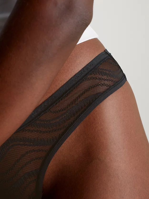 tanga de renda