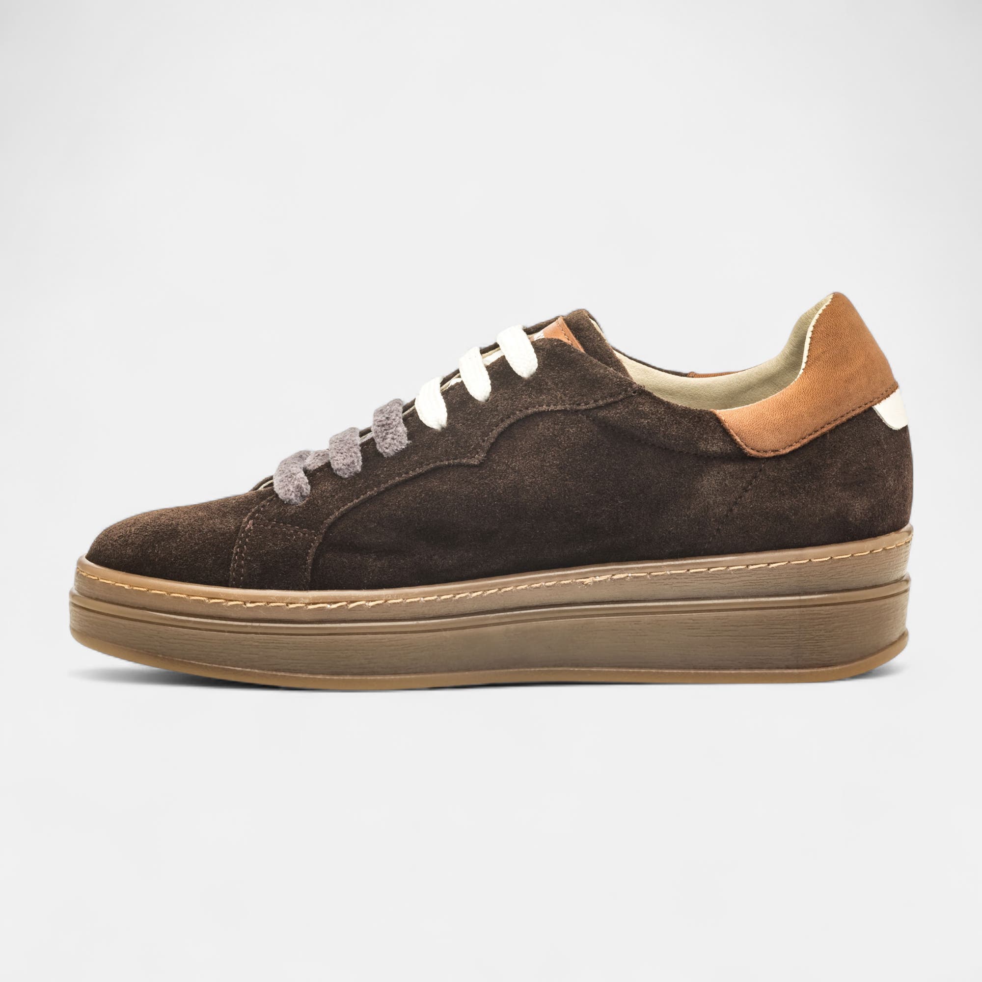 Baskets basses Femme en cuir marron
