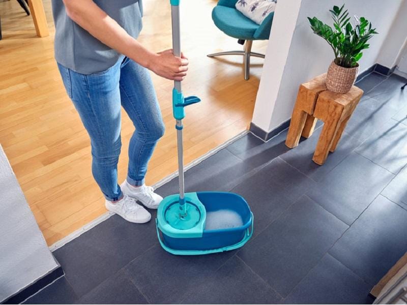 Leifheit Wischmopp Clean Twist Disc Mop Wischmop-Set für alle glatten Böden