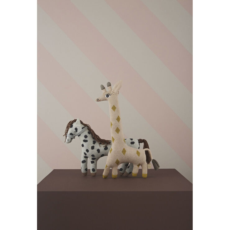 OYOY MINI Darling Cushion - Baby Guggi Giraffe Rose / amber