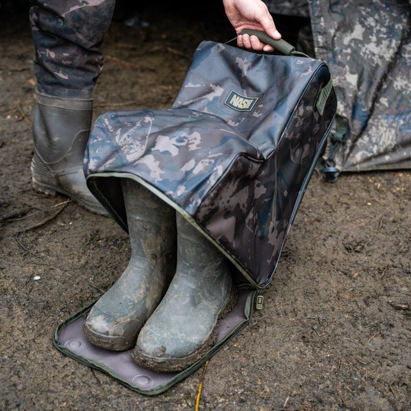Sac Imperméable Nash Subterfuge pour Waders et Bottes