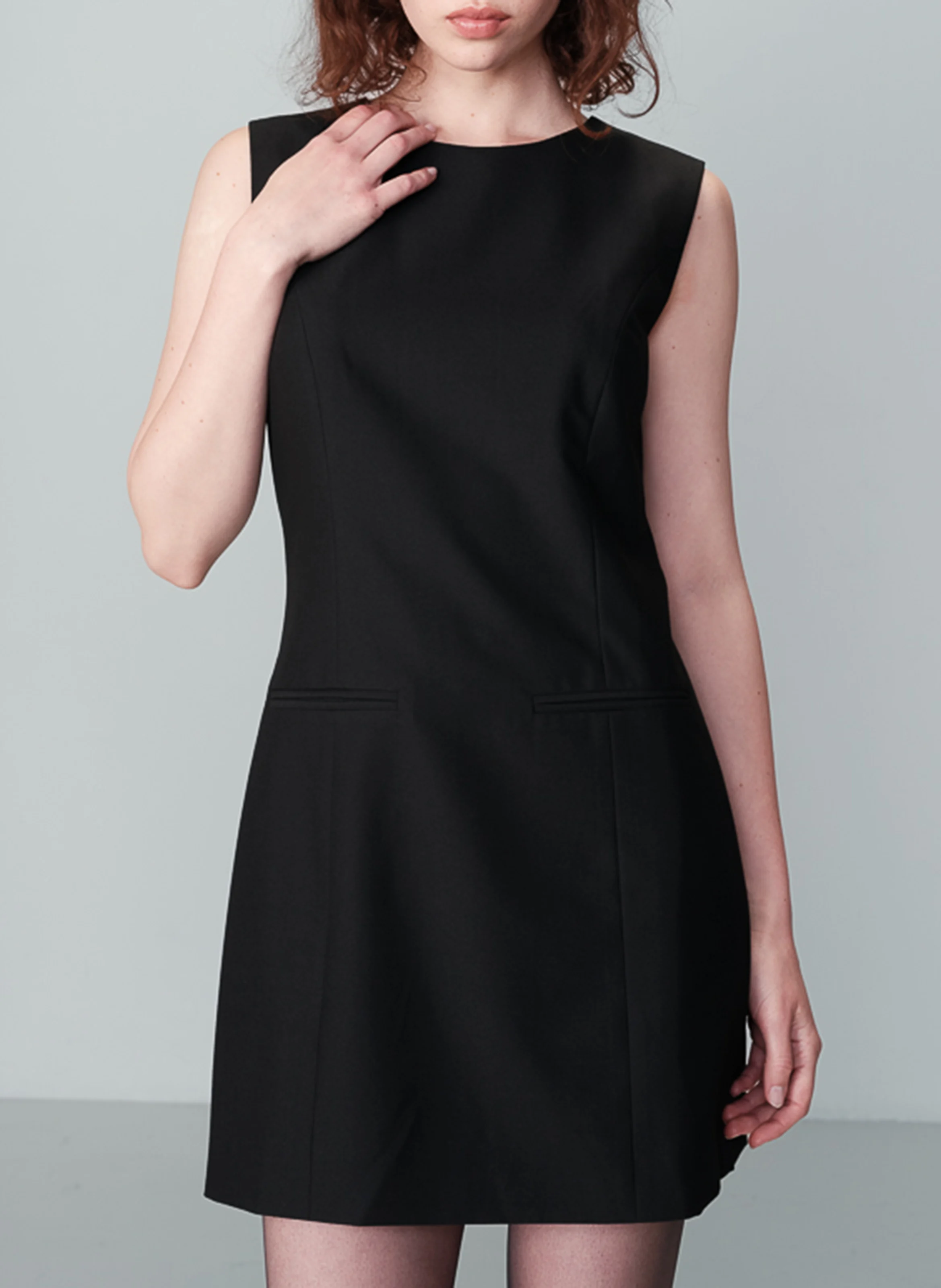 NORMALLY - Robe courte sans manches | Noir