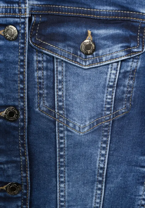 Jeansjacke in Blau - indigo used wash