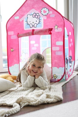 Hello Kitty Leketelt Pop-up