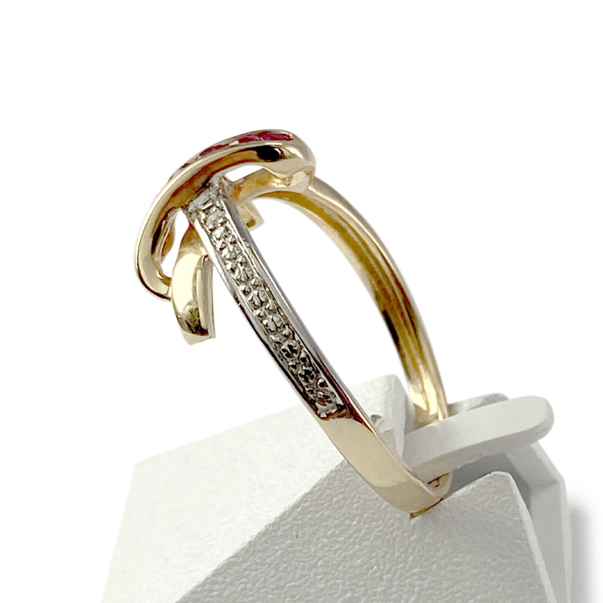 Bague d'occasion or 750 jaune et rhodié diamant rubis