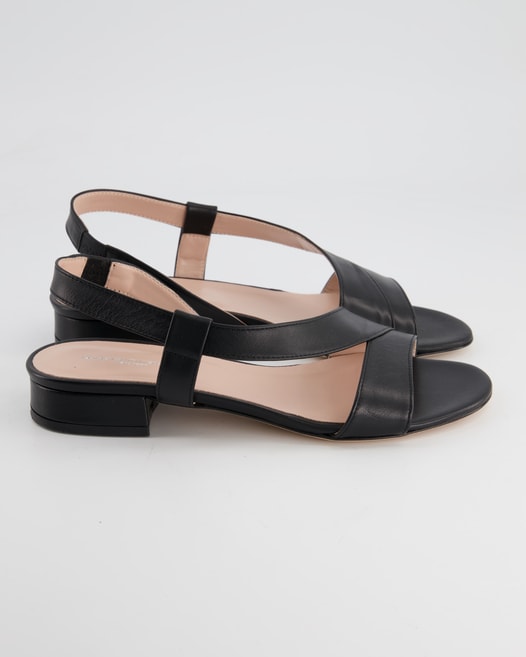 Konstantin Starke 3140 Sandalen in Schwarz