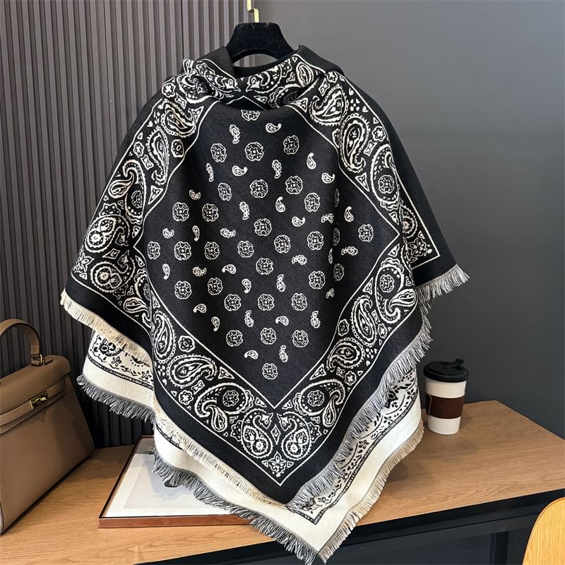 Frior - Paisley Print Sjaal met Franjes