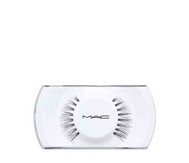 M•A•C Lashes Charmer