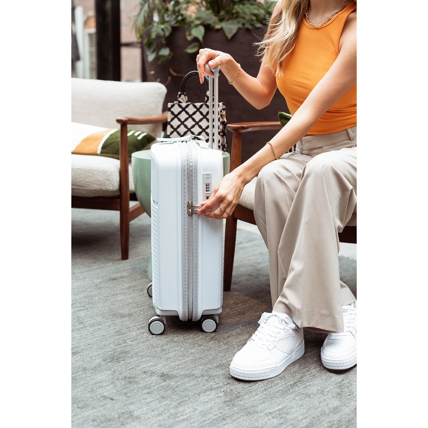 Travelbags The Lina Trolley S white
