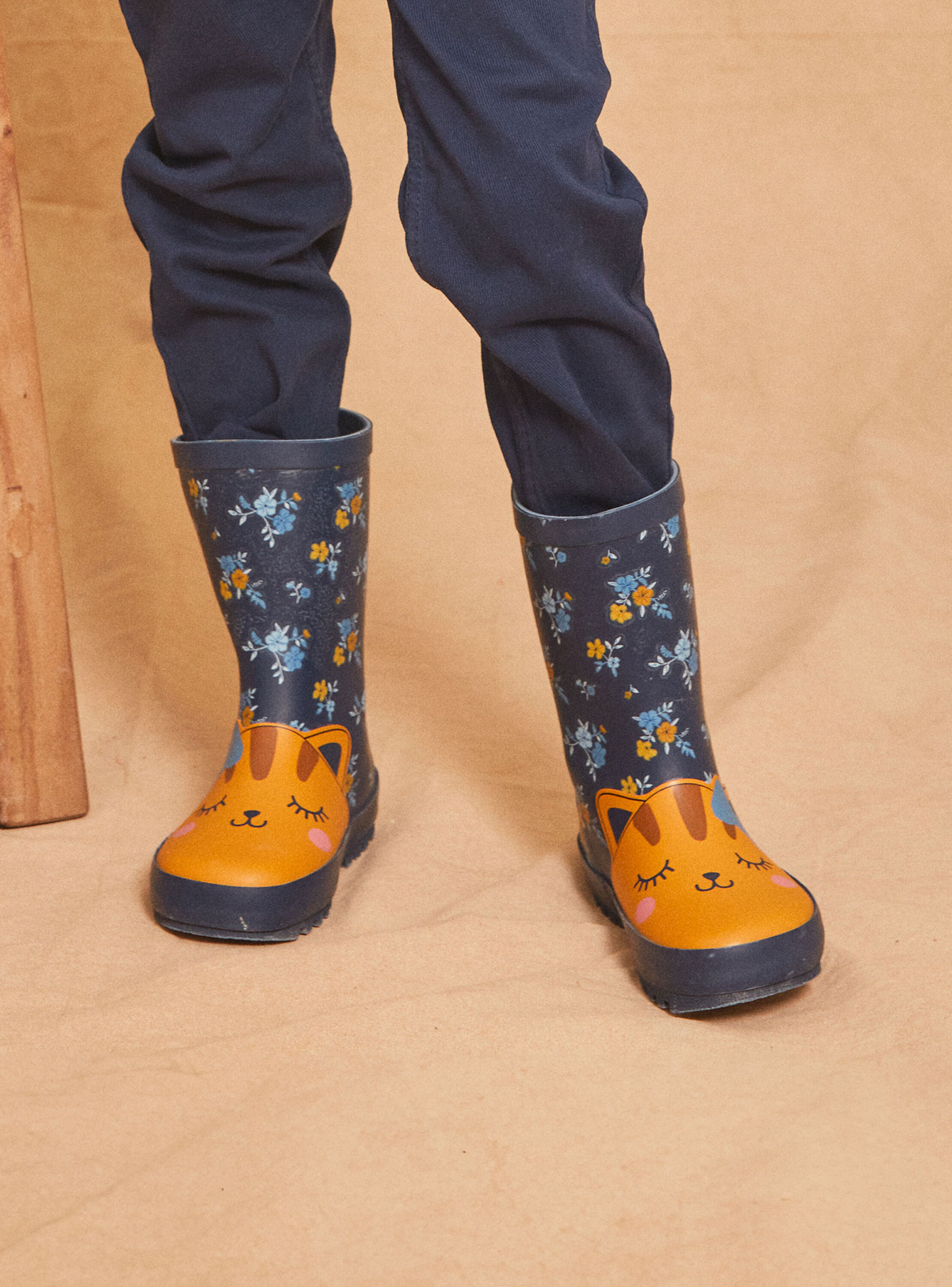 Bottes de pluie bleues à imprimé fleuri