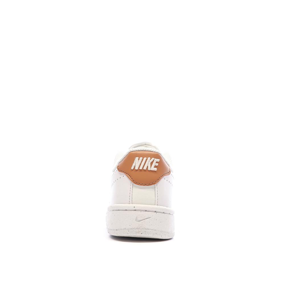 Nike Baskets Blanches/Rose Femme Nike Court Royale 2
