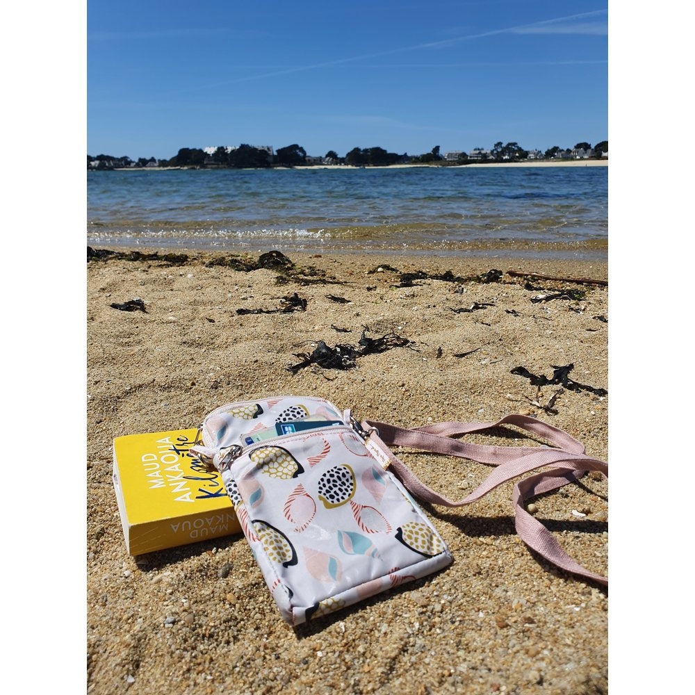 Pochette Téléphone Matelassée Coquillages Et Crustacés