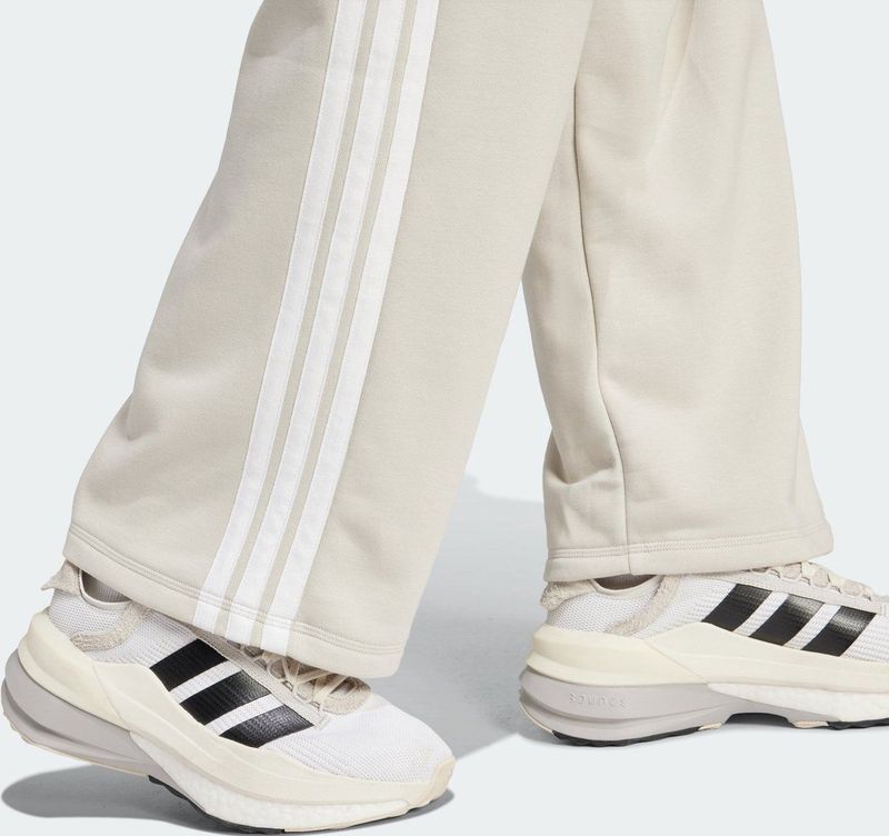 adidas Sportswear Essentials 3 Stripes Open Hem French Terry Broek Dames Beige