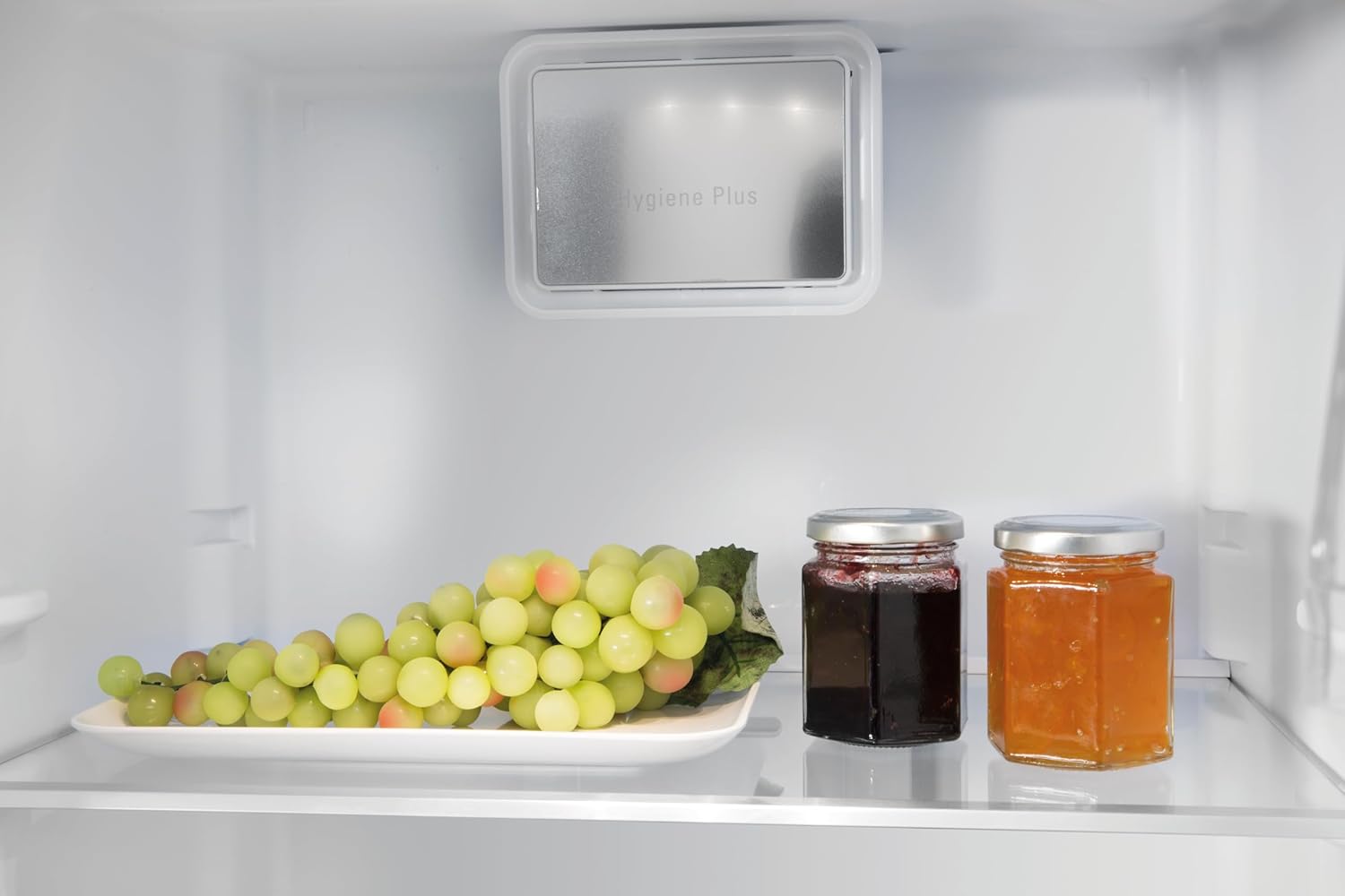 Bauknecht KR 17G4 WS 2 Kühlschrank/ 167 cm Höhe/ 318 Liter Gesamtnutzinhalt/ ProFresh/ Hygiene+ Filter/ Superkühlfunktion/ Umluftkühlung/ weiß