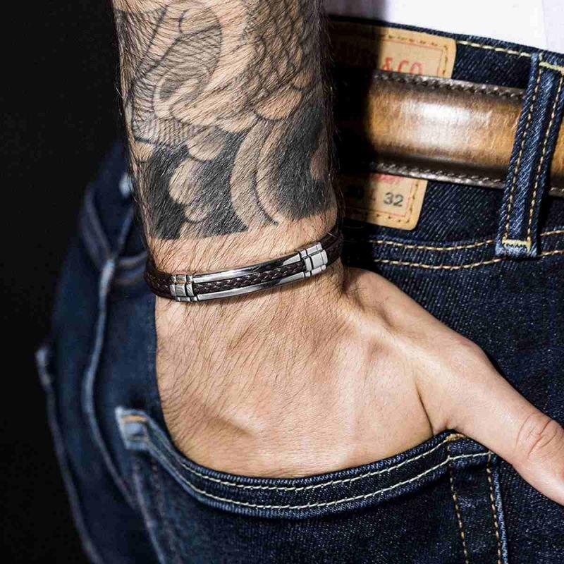Bracelet cuir et acier 