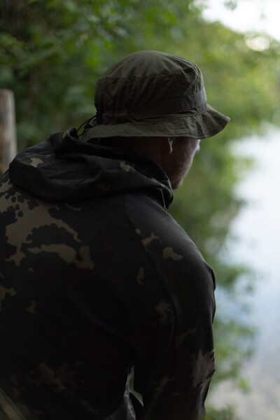 Sweat à Capuche Korda Lightweight Hoodie Dark Kamo