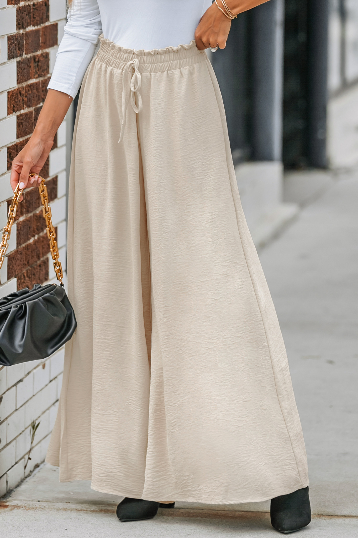 Pantalon taille froncée abricot à cordon