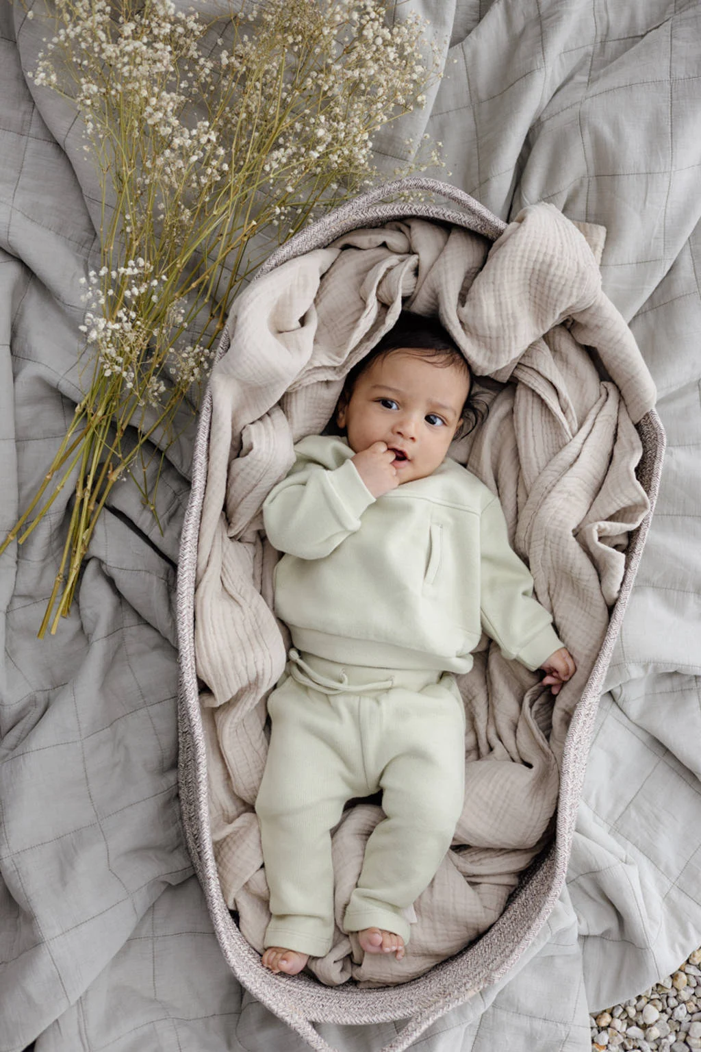 LEVV regular babybroek groen