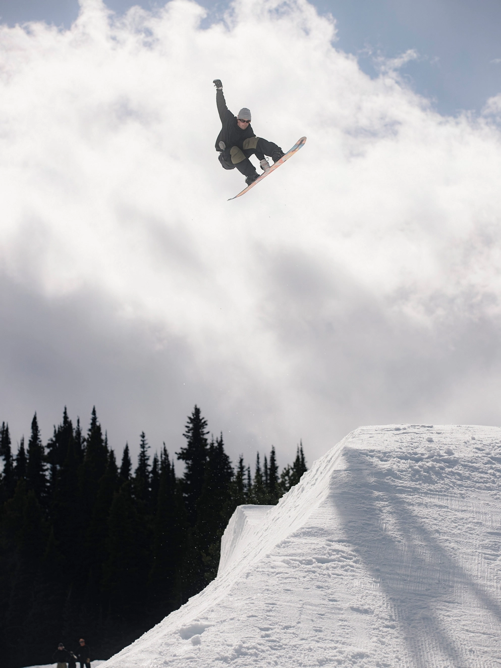 CAPiTA Defenders Of Awesome 2025 Snowboard multi
