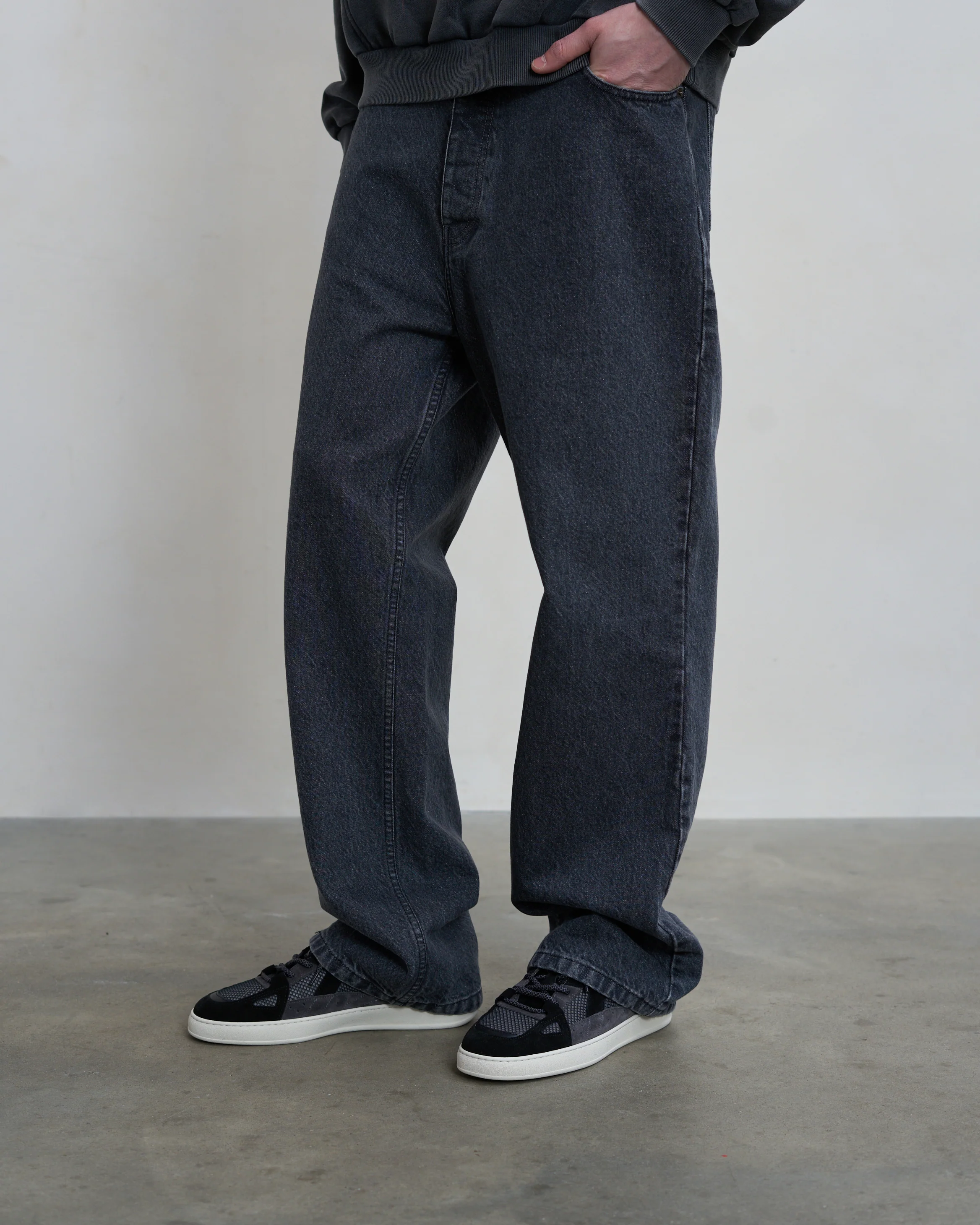 Prism Peak Black / Grey
